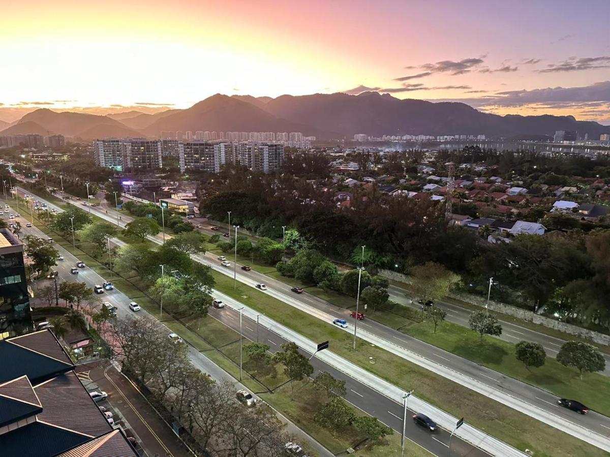 Flat Com Vista Panoramica -15- Na Barra Da Tijuca - Estacionamento Gratuito - Frigobar - Ar Condicionado - Piscina - Academia - Balsa Para Praia Gratis - Varanda - Vista Parcial Mar E Lagoa Rio de Janeiro Exterior photo