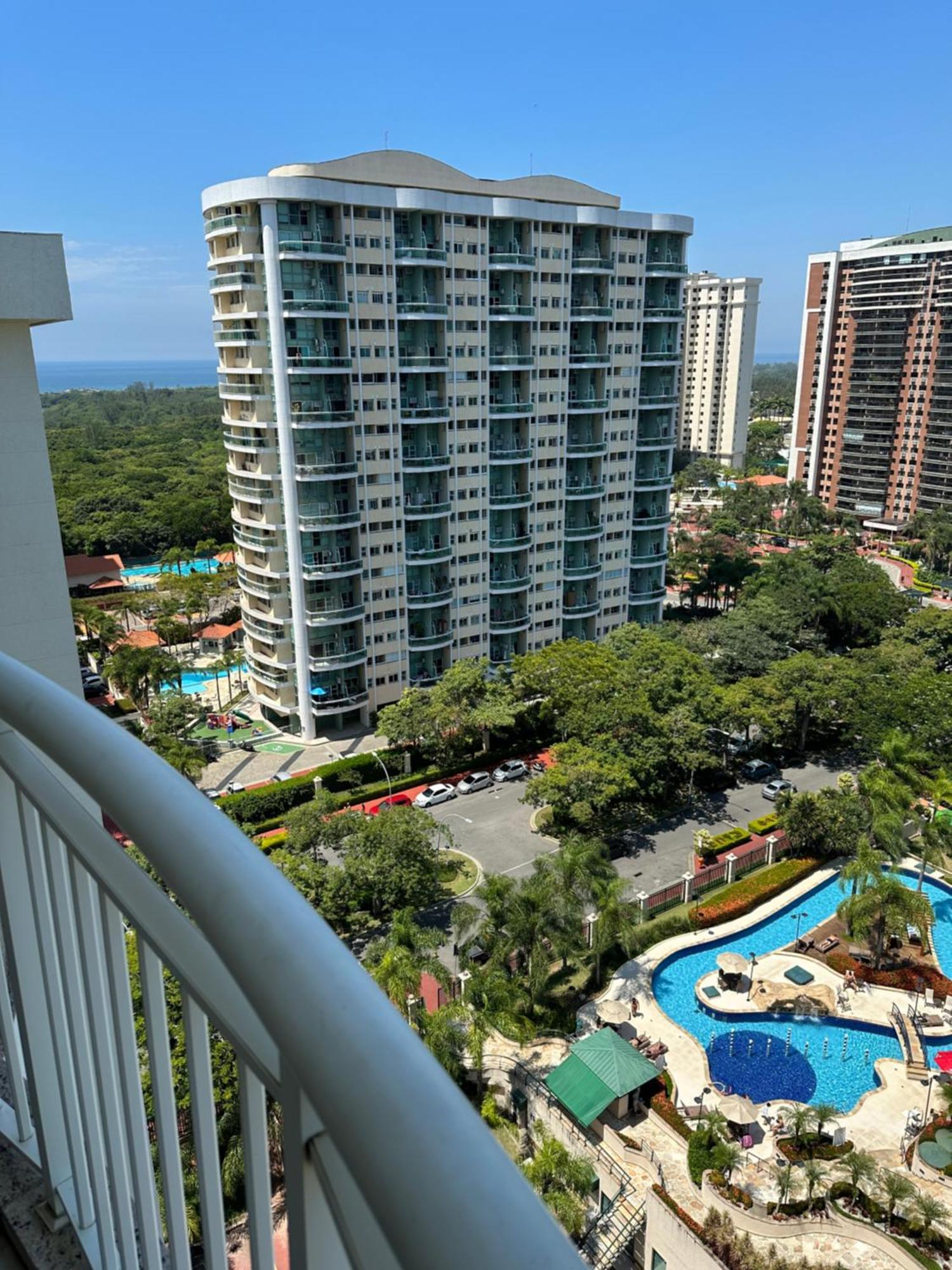 Flat Com Vista Panoramica -15- Na Barra Da Tijuca - Estacionamento Gratuito - Frigobar - Ar Condicionado - Piscina - Academia - Balsa Para Praia Gratis - Varanda - Vista Parcial Mar E Lagoa Rio de Janeiro Exterior photo
